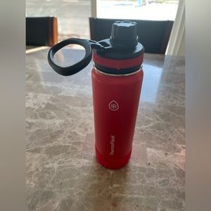 Thermoflask water bottle